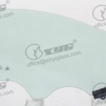LEFT FRONT DOOR GLASS GREEN W/FITT